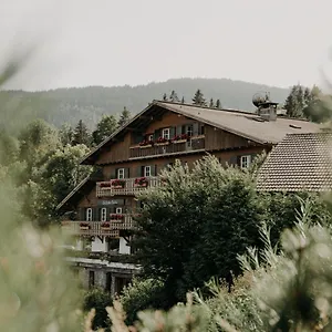 Hotel Les Roches Fleuries, Cordon